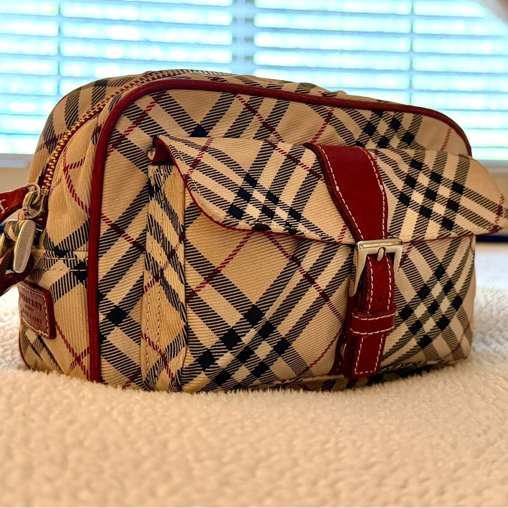 Vintage Burberry Nova Check Crossbody Bag | Y2K Archive Classic